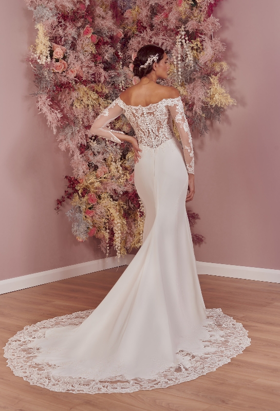 Image 1 from Chez Louise Bridal
