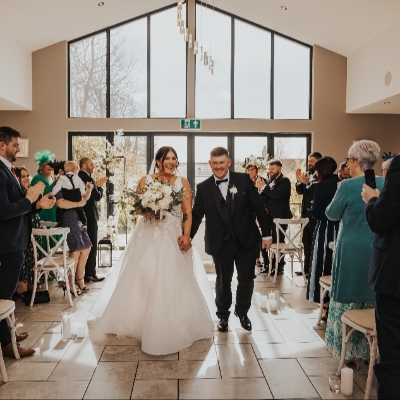 Image 1: Wolfscastle County Hotel