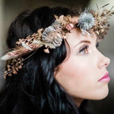Loxus Hair and Make-up is offering a free trial on weddings taking place in 2022