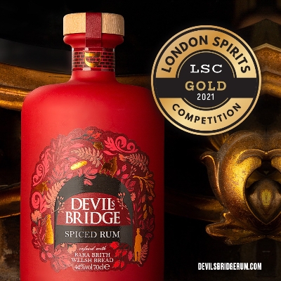 Devil’s Bridge Rum is a new welsh drink perfect for weddings