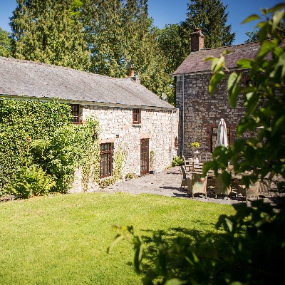 Dance the night away at Pencoed House Estate
