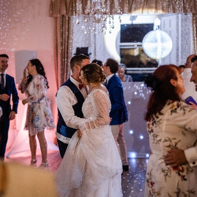 SGDJ and SG Discos is giving couples a five per cent discount off its services