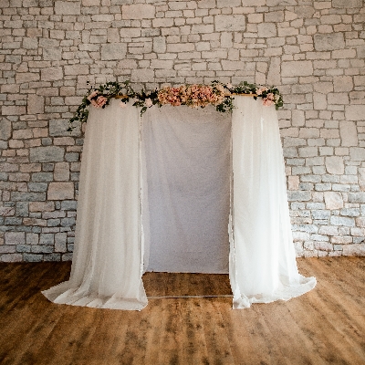Megan-Siân Photography has launched a new sister business called Happy Snappy Photobooths