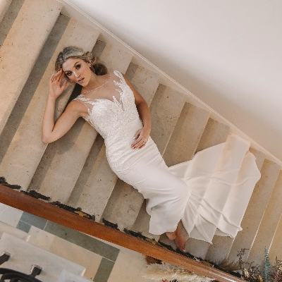 Fall in love with new wedding venue Sant Ffraed House in this styled shoot