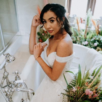 Fall in love with this gorgeous styled shoot at Woodbank House