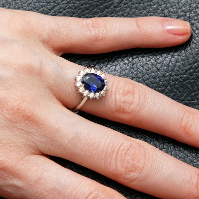 Ten jewellery superstitions to know before your big day