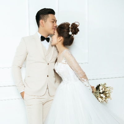 New launch: new UK-wide virtual wedding planning service