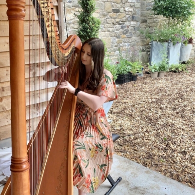 Wedding News: Hannah Williams Harpist has appeared on ITVBe’s The Singles Table