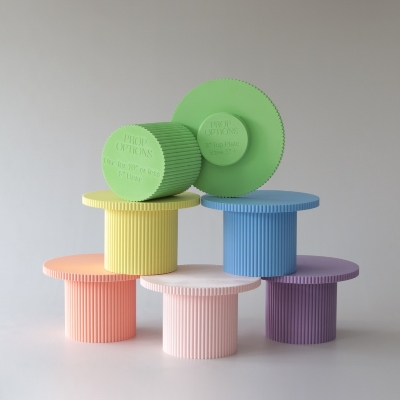 New cake stands launched in Spring pastel shades
