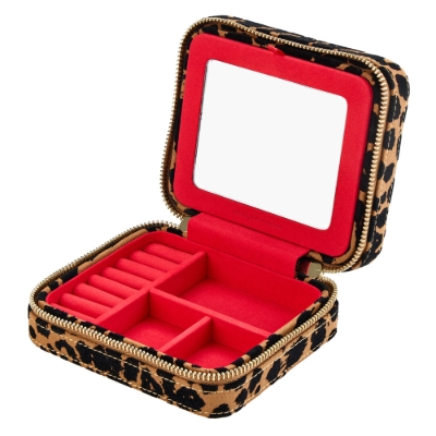 Honeymoon News: Keep your jewellery tangle and tarnish free on your honeymoon