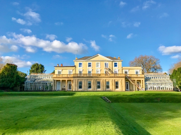 Say 'I do' at Cilwendeg Mansion: Image 1
