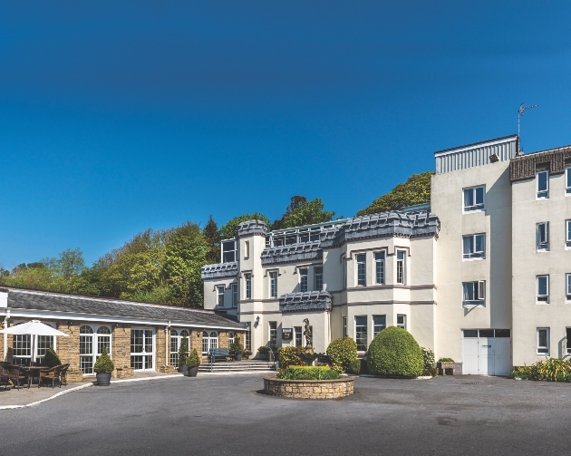 Discover what makes Stradey Park Hotel & Spa a popular wedding venue: Image 1