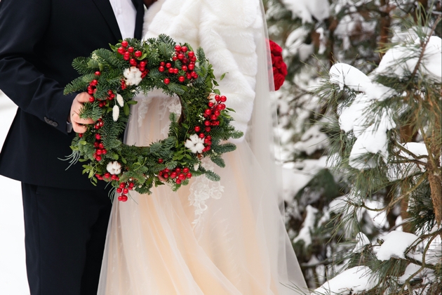 Winter wedding flowers