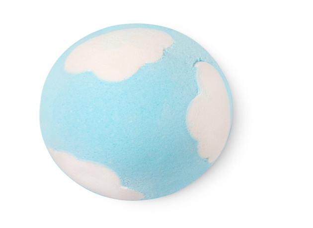 blue with cloud bath bomb