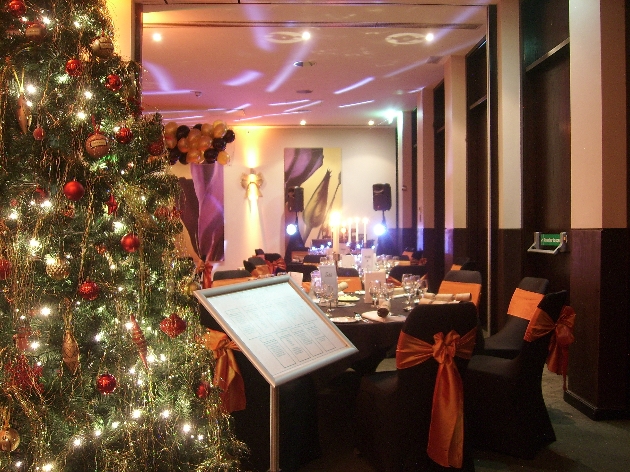 Christmas tree, seating plan and dressed tables