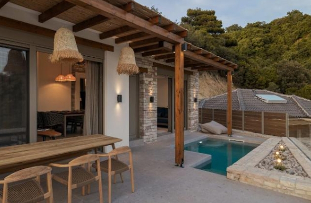 Outdoor dining space at Villa Vrachos Luxury Living