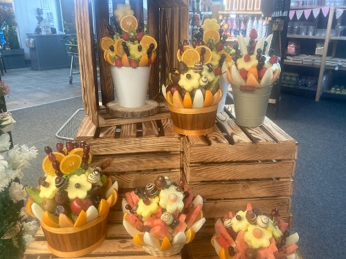 Image 5 from Fruity Bouquets